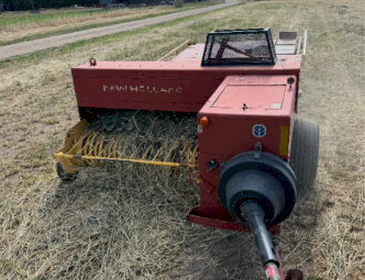 New Holland 575 Small Baler with 15 Bale Jadan Accumulator