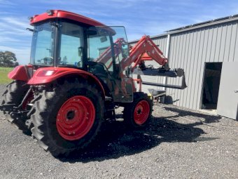 2022 Kioti RX8030 Tractor with Daedong 4 in 1 Front End Loader