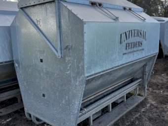 Universal  Feeders