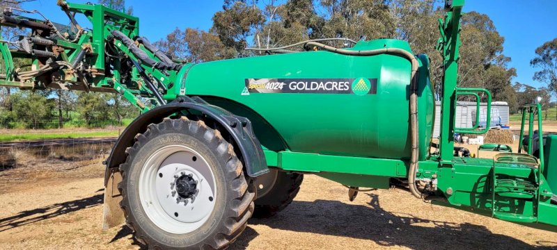 2022 Goldacres 4024 Tow Behind Boom Spray