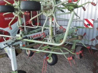 Claas Volto 1050 Tedder Rake