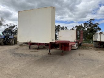 1998 Freighter / Pacific B-Double Trailer Set