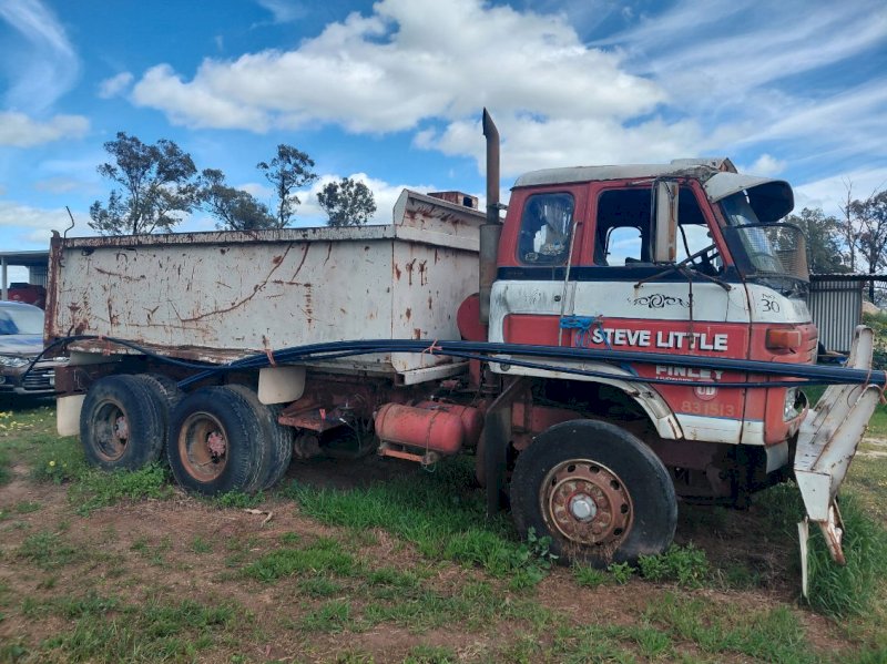 Nissan CW41HDN Dump Truck