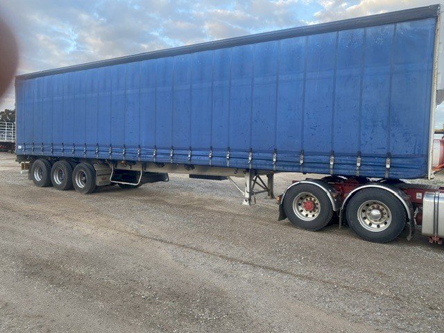 45ft Krueger Tautliner