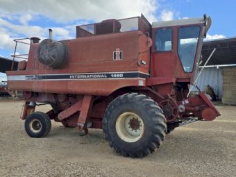 International 1460 Header with Front