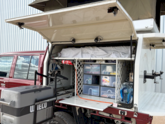 Bundutec Slide on Canopy Camper
