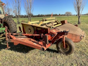 New Holland 495 Mower Conditioner