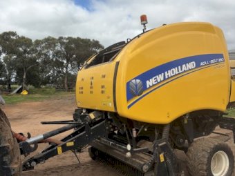 2014 New Holland RB 180 Superfeed Round Baler