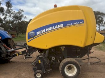 2014 New Holland RB 180 Superfeed Round Baler