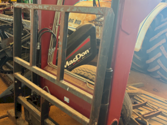 Case IH Front End Loader