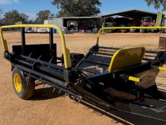 Boomerang MK4 Twin Bale Feeder