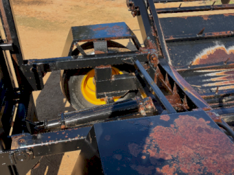 Boomerang MK4 Twin Bale Feeder