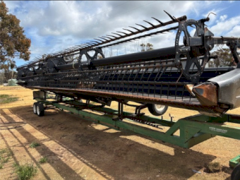 2007 Macdon FD 70 Flexdraper Front And Trailer