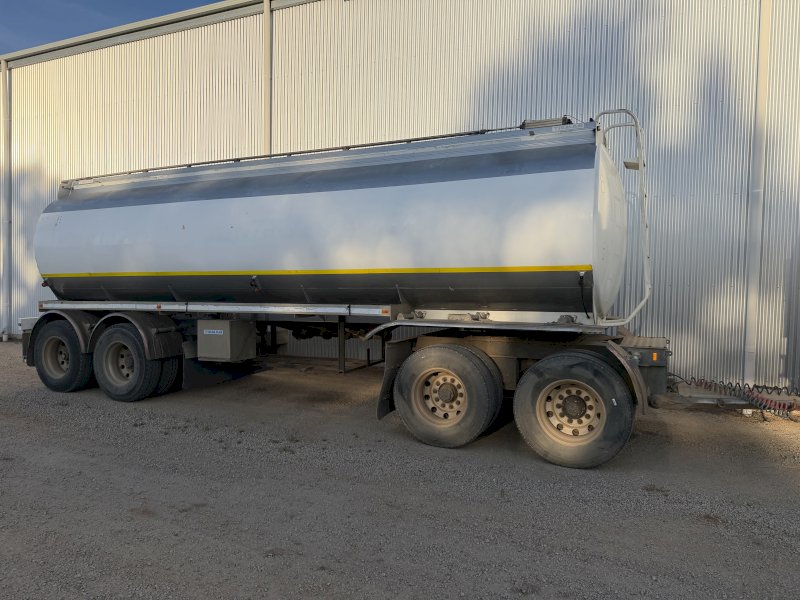 Tieman Water Tanker Trailer Dog Trailer