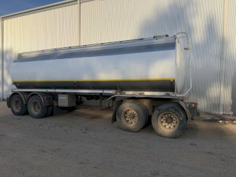 Tieman Water Tanker Trailer Dog Trailer
