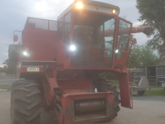 Case IH 1440 Header with Front