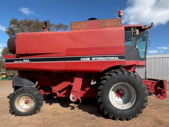 1994 Case IH 1644 Tractor with Front and Trailer
