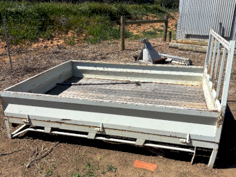 Ute Steel Tray