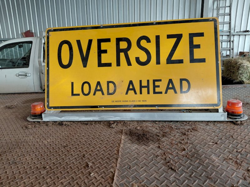 Oversize Pilot Sign