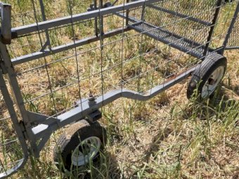 Safety Zone 395 Calf Catcher