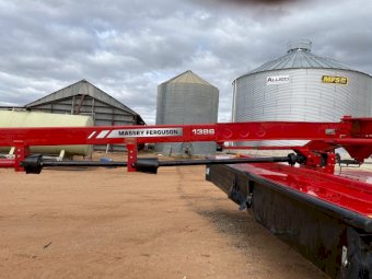 Massey Ferguson 1386 Razor Bar Mower Conditioner