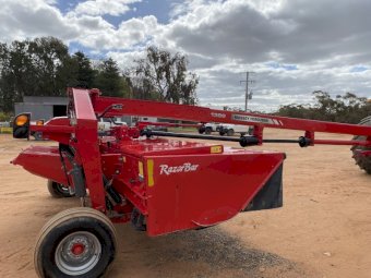 Massey Ferguson 1386 Razor Bar Mower Conditioner