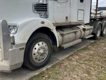 2011 Freightliner Coronado Prime Mover With Haulmark 45Ft Trailer