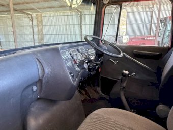 1993 Ford L9000