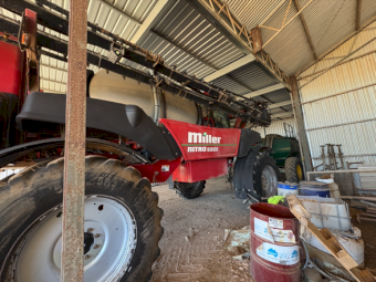 Miller Nitro 5333 Self Propelled Sprayer