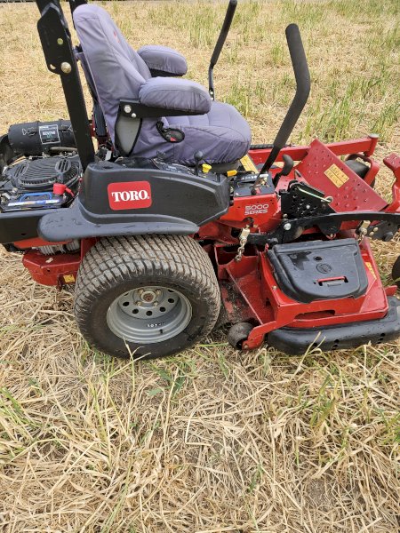 2015 Toro 5000S Heavy Duty Z Turn Commercial Mower