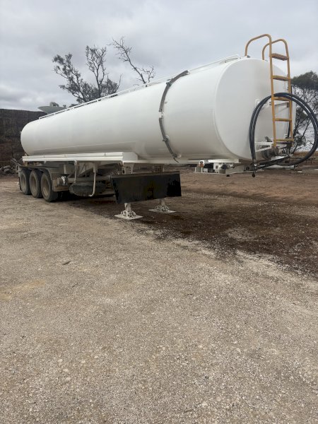 33,000Ltr Jameson Road Train Water Tanker