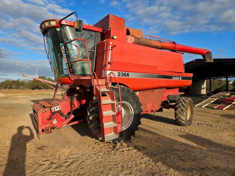 1997 Case IH 2366 Header With1010 30ft Front