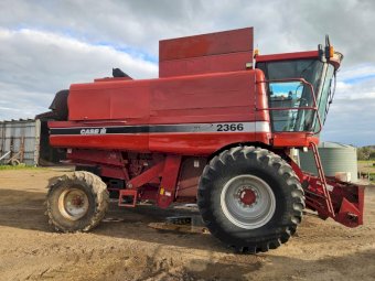 1997 Case IH 2366 Header With1010 30ft Front