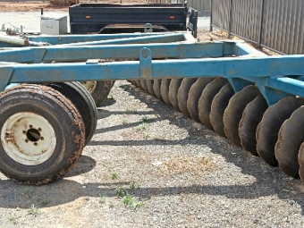 Heavy-duty Bonel Agricultural Offset Disc Harrow