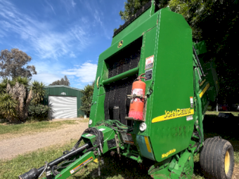 John Deere 467 Silage Special Round Baler