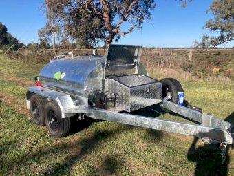 2200L Red Dog Fire Fighting Trailer