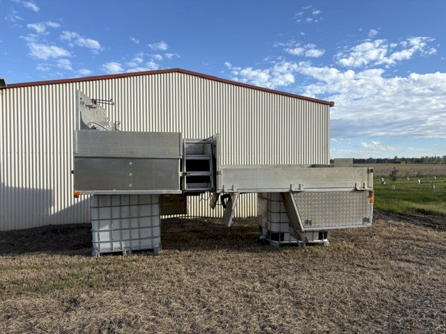 Aluminum Service Body/Tray