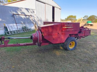 New Holland  Super 417  Small Square Baler