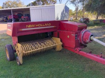 New Holland  Super 417  Small Square Baler