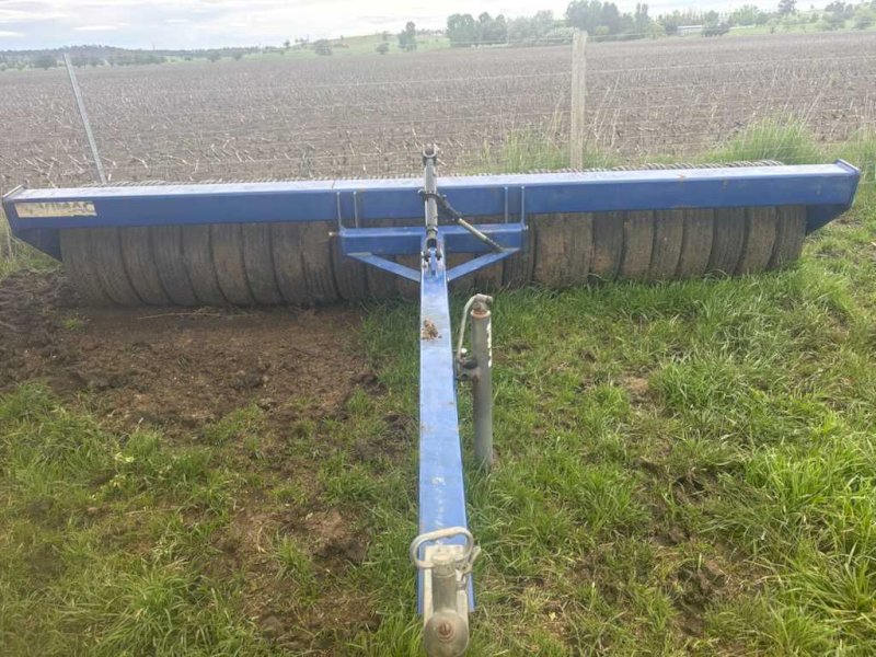 Davimac 3.8Mtr Tyre Roller