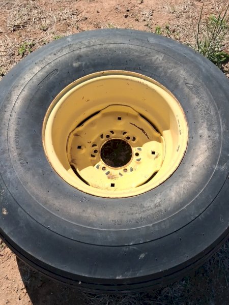 New Holland Implement 14L -16.1 SL floatation tyre  with Rim