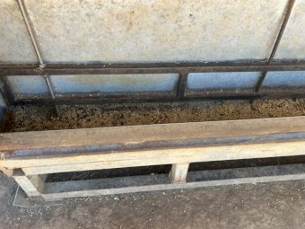 8MT Sheep Feeder