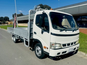 2010 Hino 300 Tray Truck
