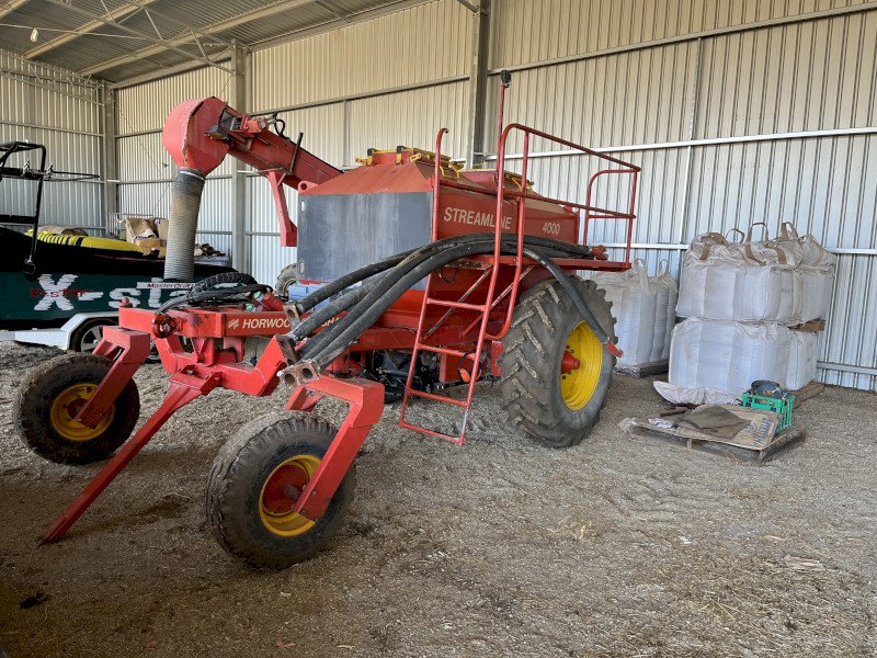 Horwood Bagshaw Streamline 4000 Air Seeder Cart