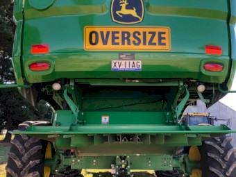 2014 S670 John Deere Header