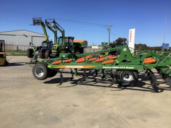 MAKE AN OFFER - 2016 AMAZONE Cenius 6003-2TX Super Deep Ripper - No Reasonable offer refused.