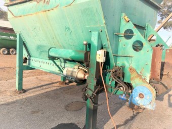 In Feed Hopper