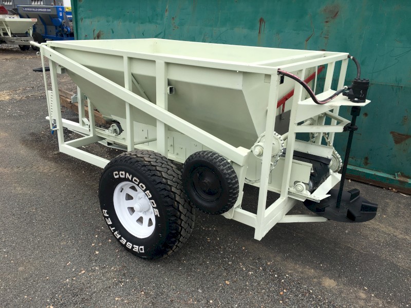 Seymour 1 1/2 Ton Spreader