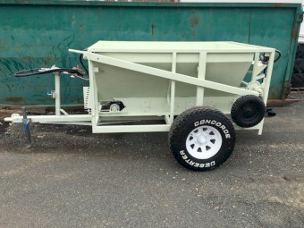 Seymour 1 1/2 Ton Spreader