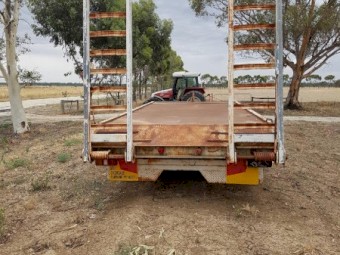 Flat Top Trailer